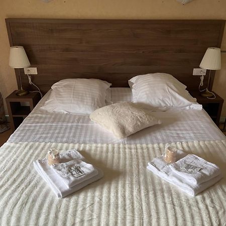 Hotel Du Commerce Semur-en-Auxois Luaran gambar