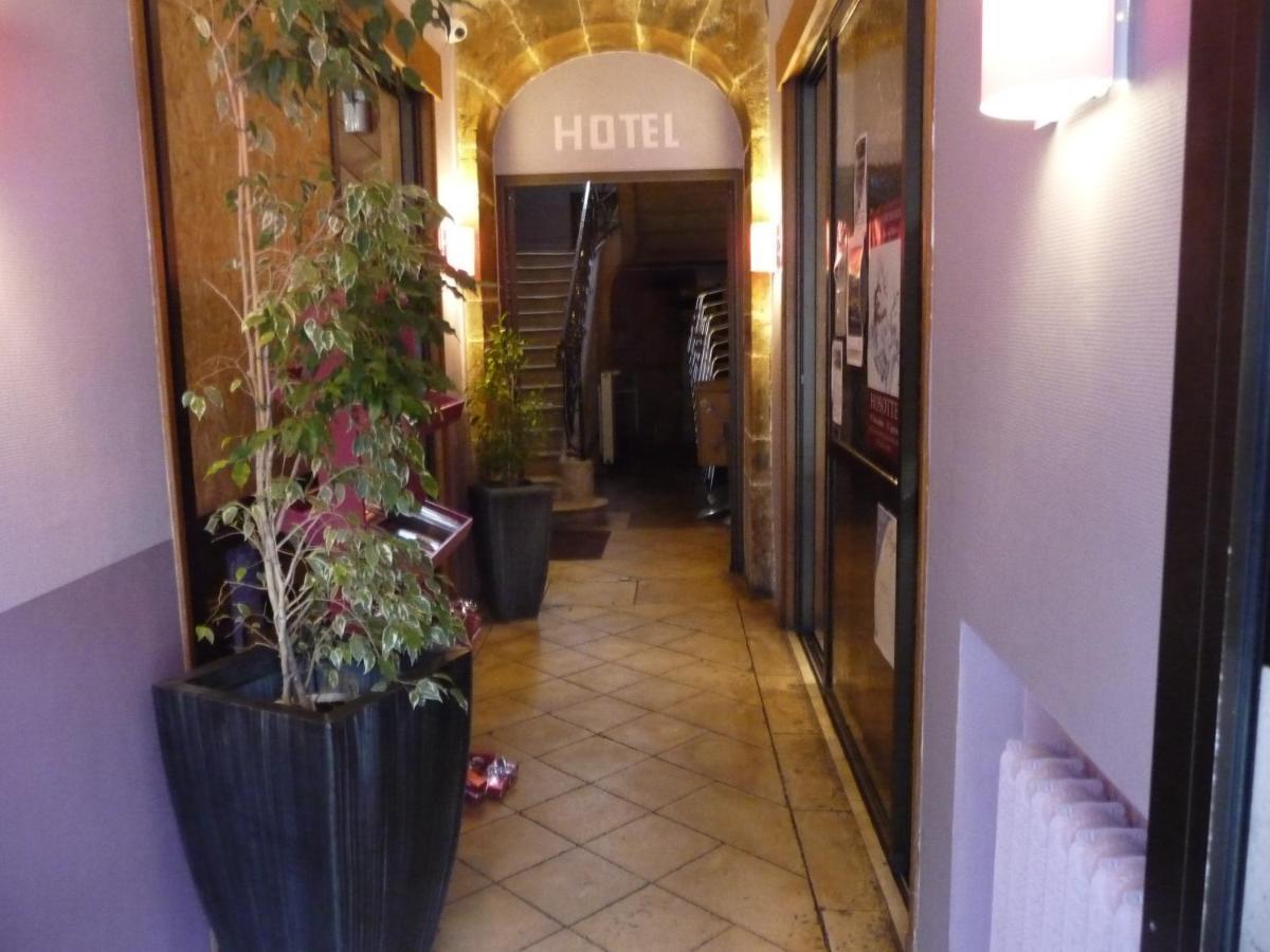 Hotel Du Commerce Semur-en-Auxois Bilik gambar