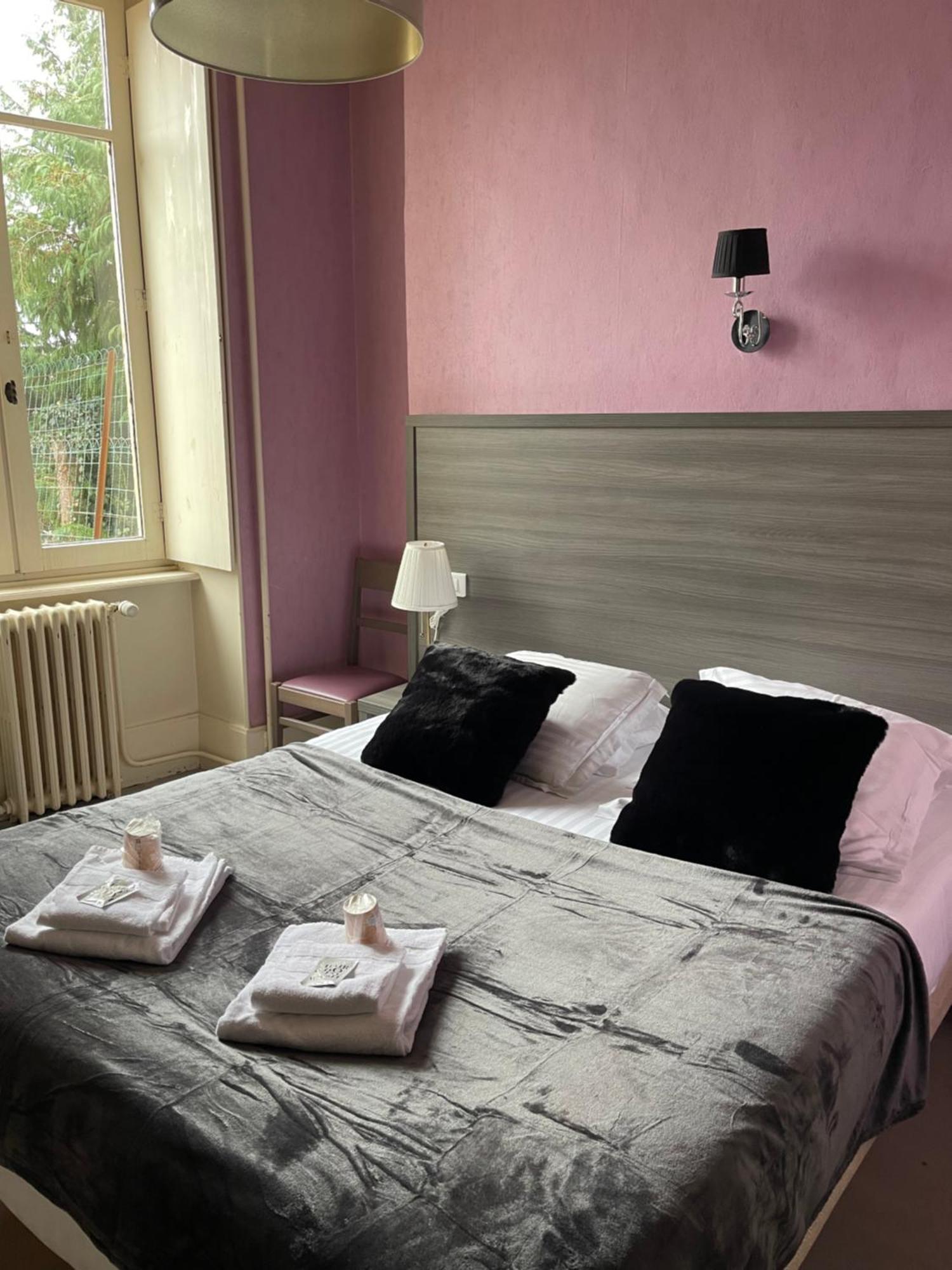 Hotel Du Commerce Semur-en-Auxois Luaran gambar