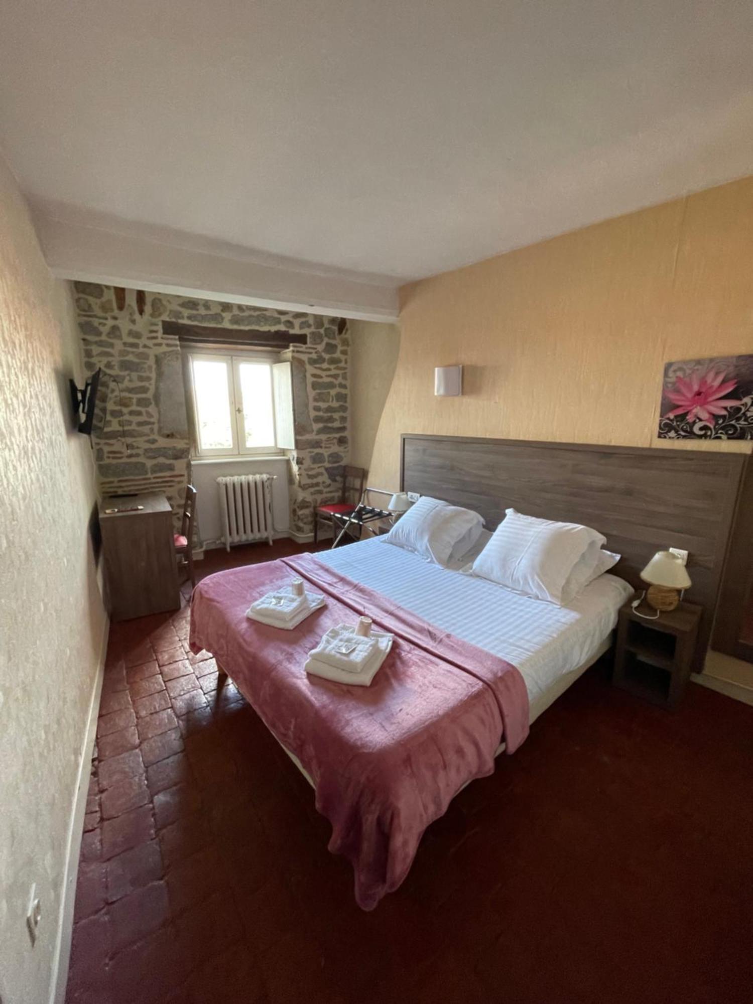 Hotel Du Commerce Semur-en-Auxois Luaran gambar
